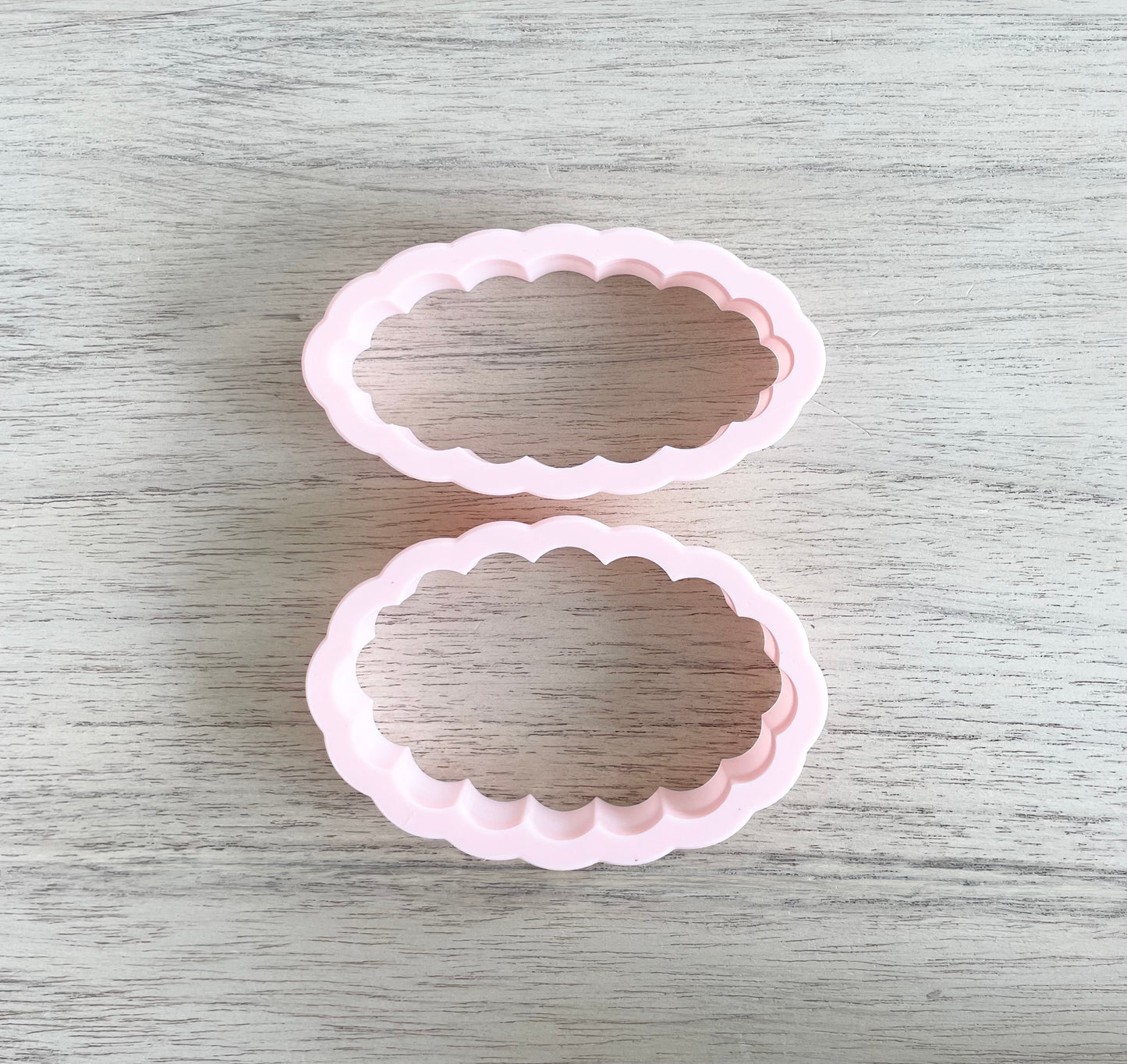 Scalloped Oval 1 or 2 Cookie Cutters