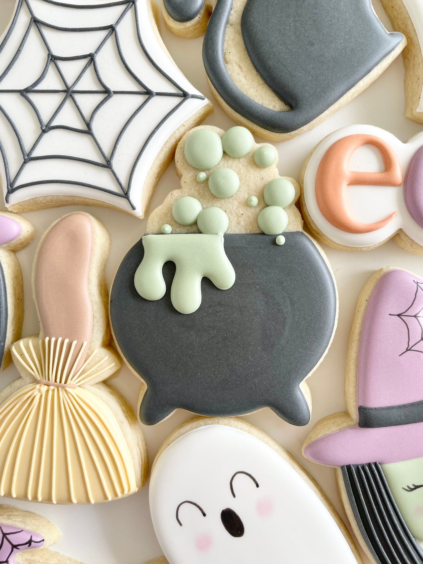 Cauldron Cookie Cutter