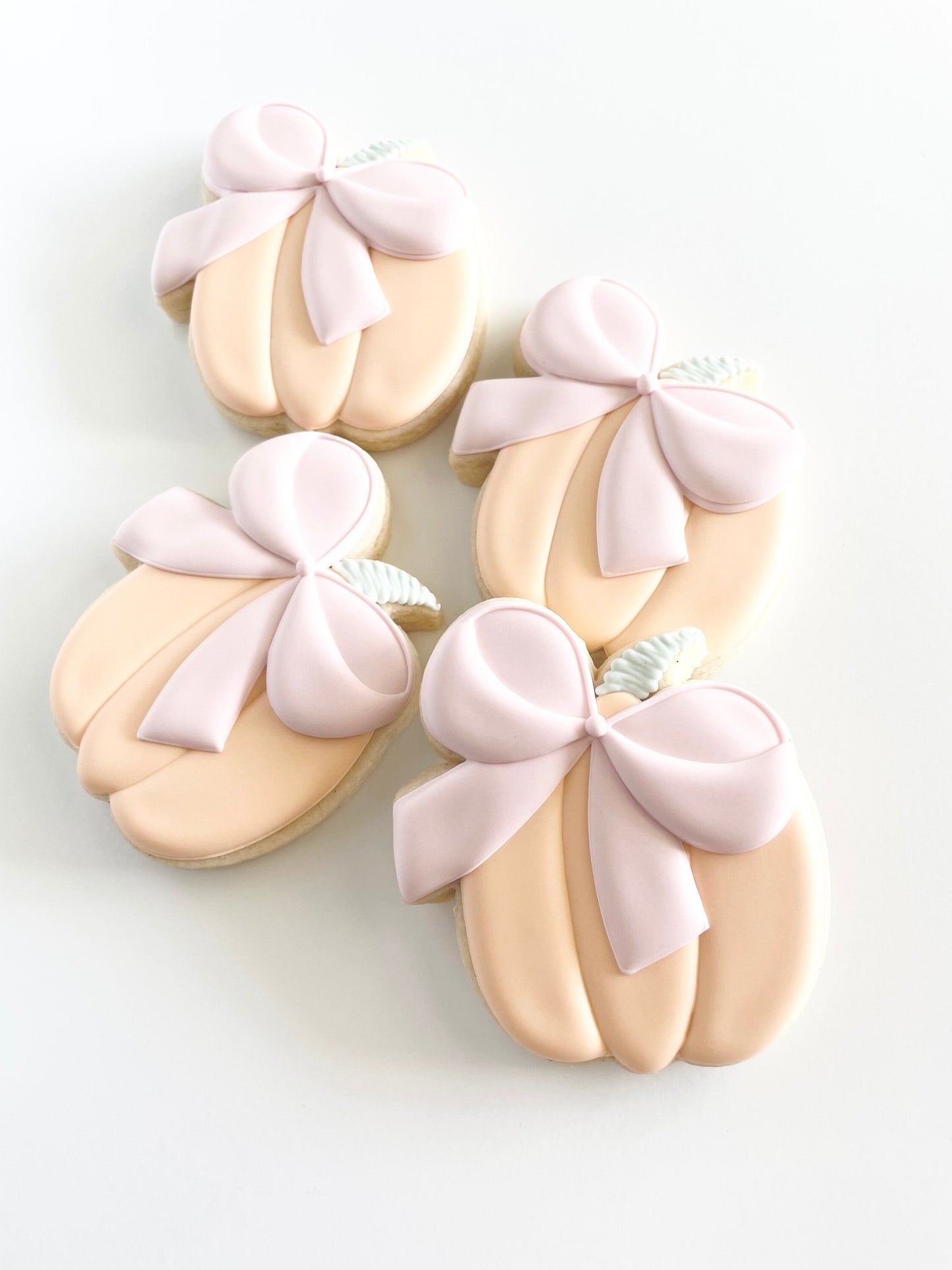 Pumpkin with or without Bow Cookie Cutters
