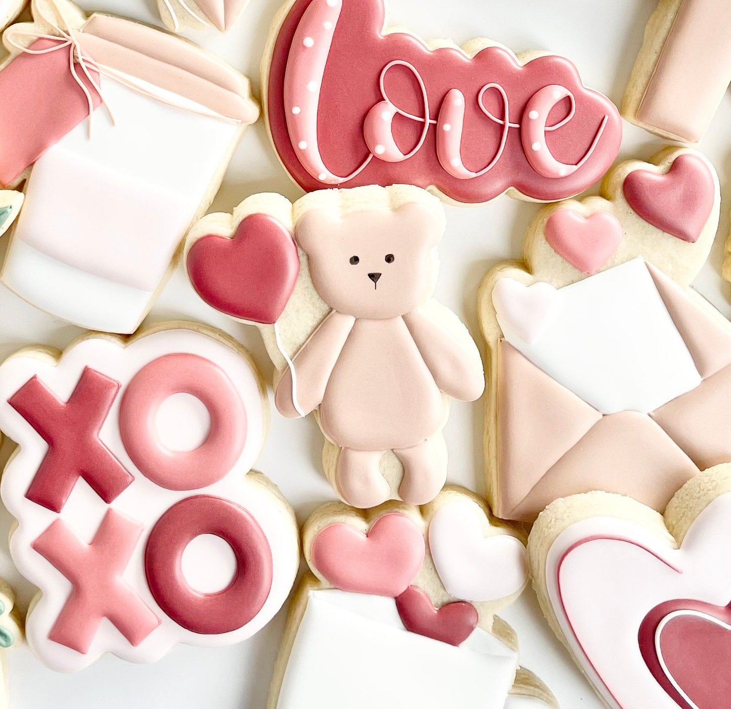 Bear with Heart Balloon Cookie Cutters